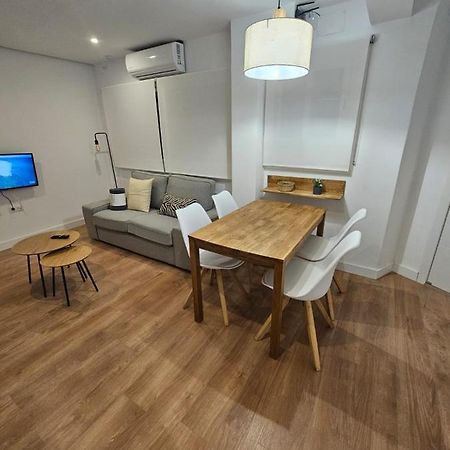 Alameda Colon By Hdc Apartments Malaga Luaran gambar